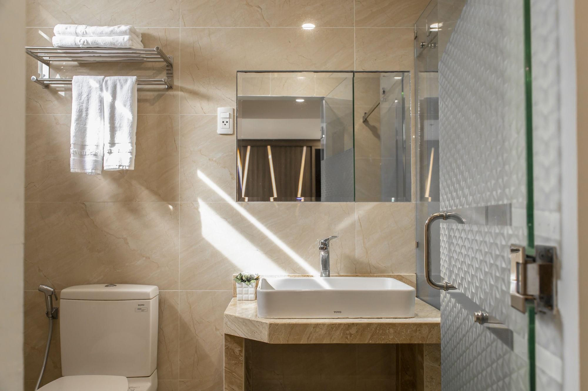 เซเว่น ซี โฮเต็ล แอนด์ อพาร์ตเมนต์ Hotel ญาจาง ภายนอก รูปภาพ