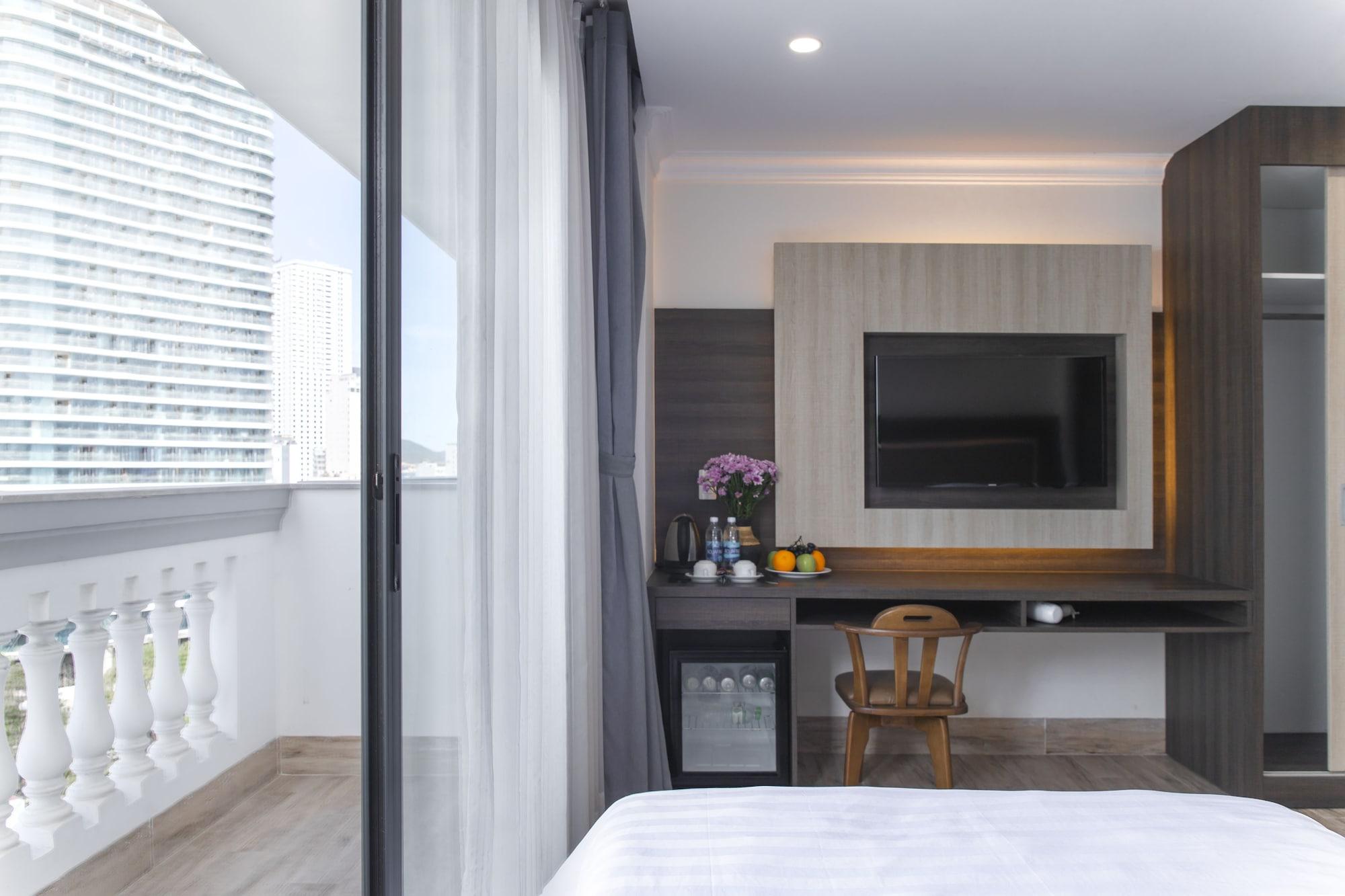 เซเว่น ซี โฮเต็ล แอนด์ อพาร์ตเมนต์ Hotel ญาจาง ภายนอก รูปภาพ