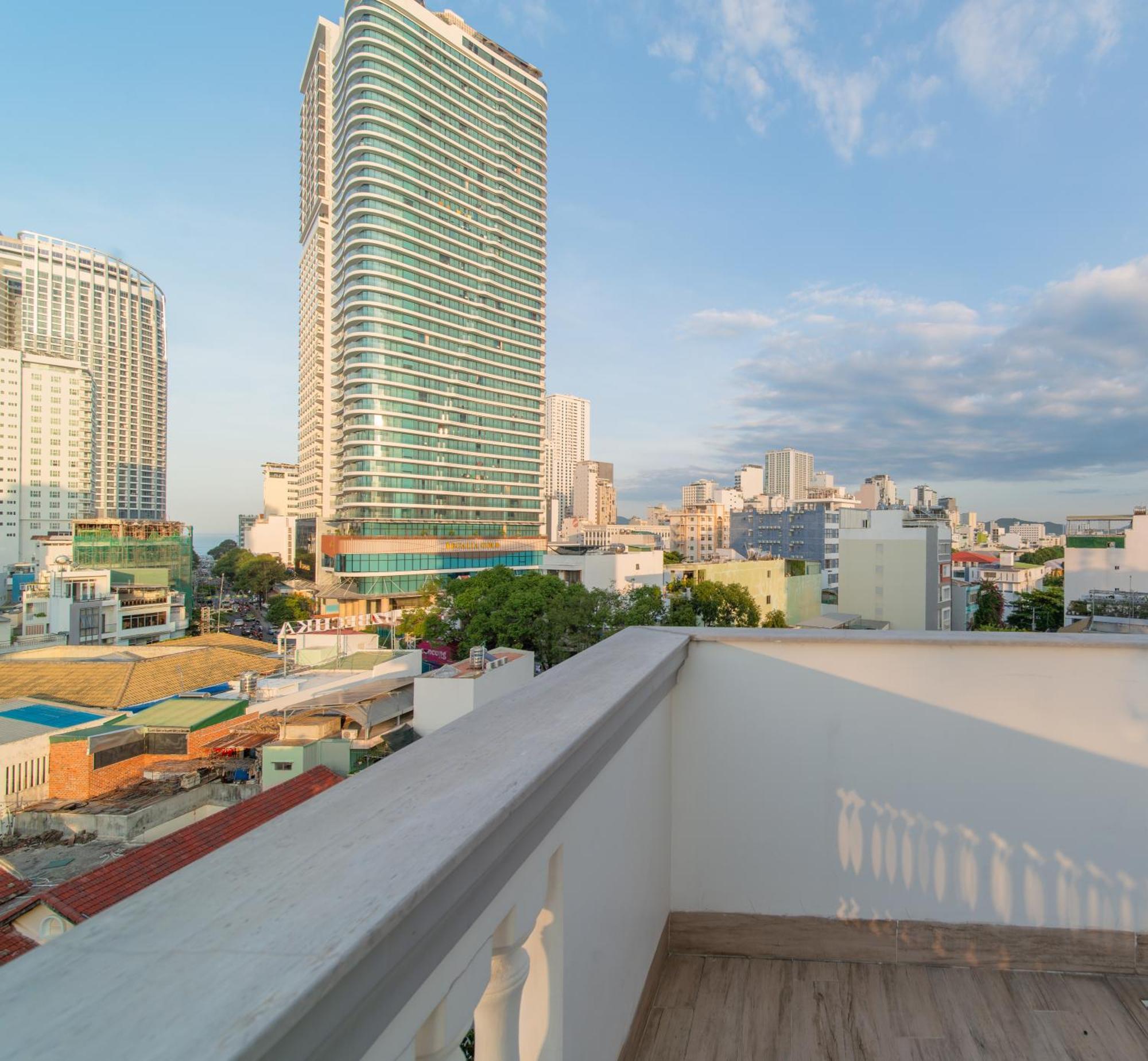 เซเว่น ซี โฮเต็ล แอนด์ อพาร์ตเมนต์ Hotel ญาจาง ภายนอก รูปภาพ