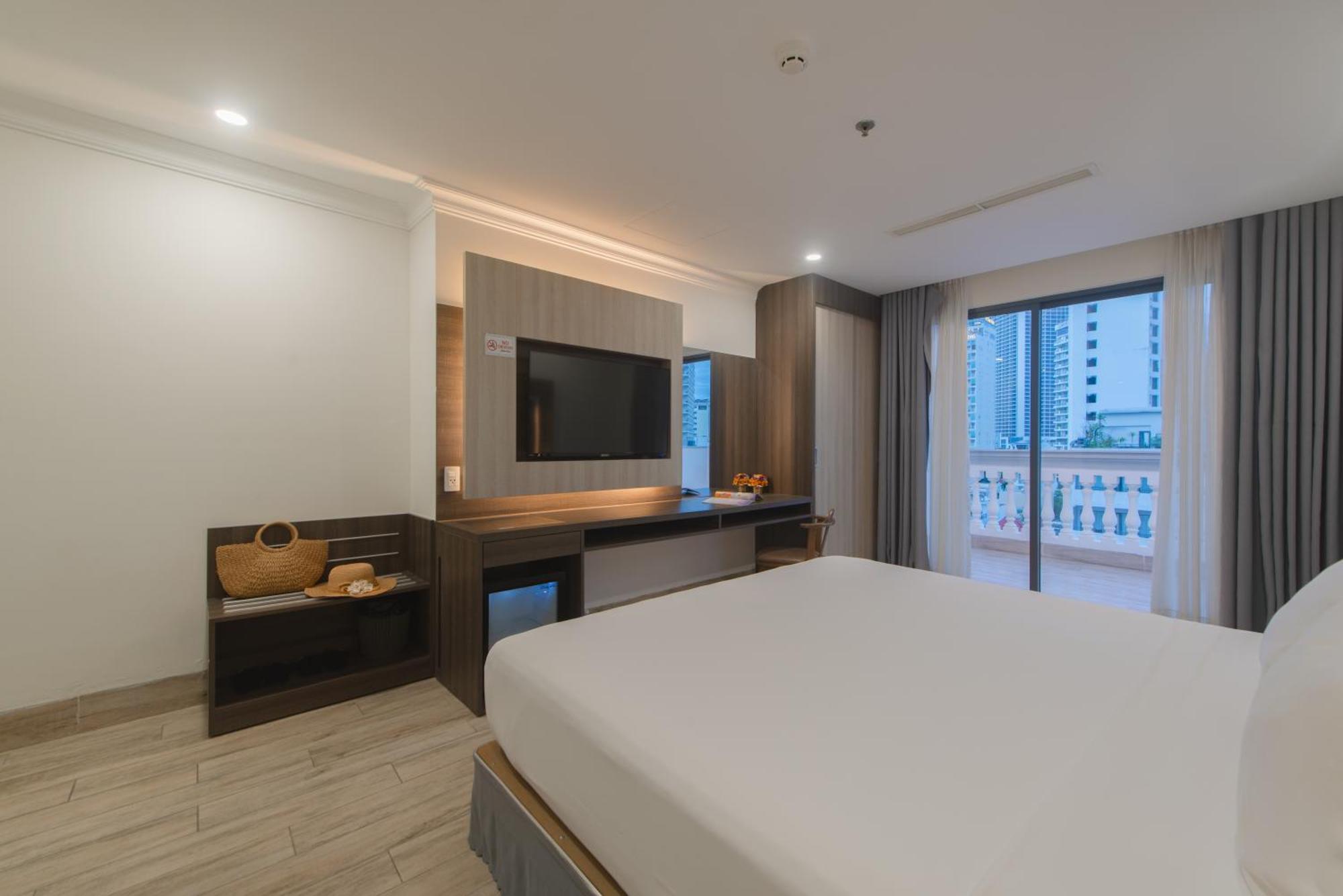 เซเว่น ซี โฮเต็ล แอนด์ อพาร์ตเมนต์ Hotel ญาจาง ภายนอก รูปภาพ