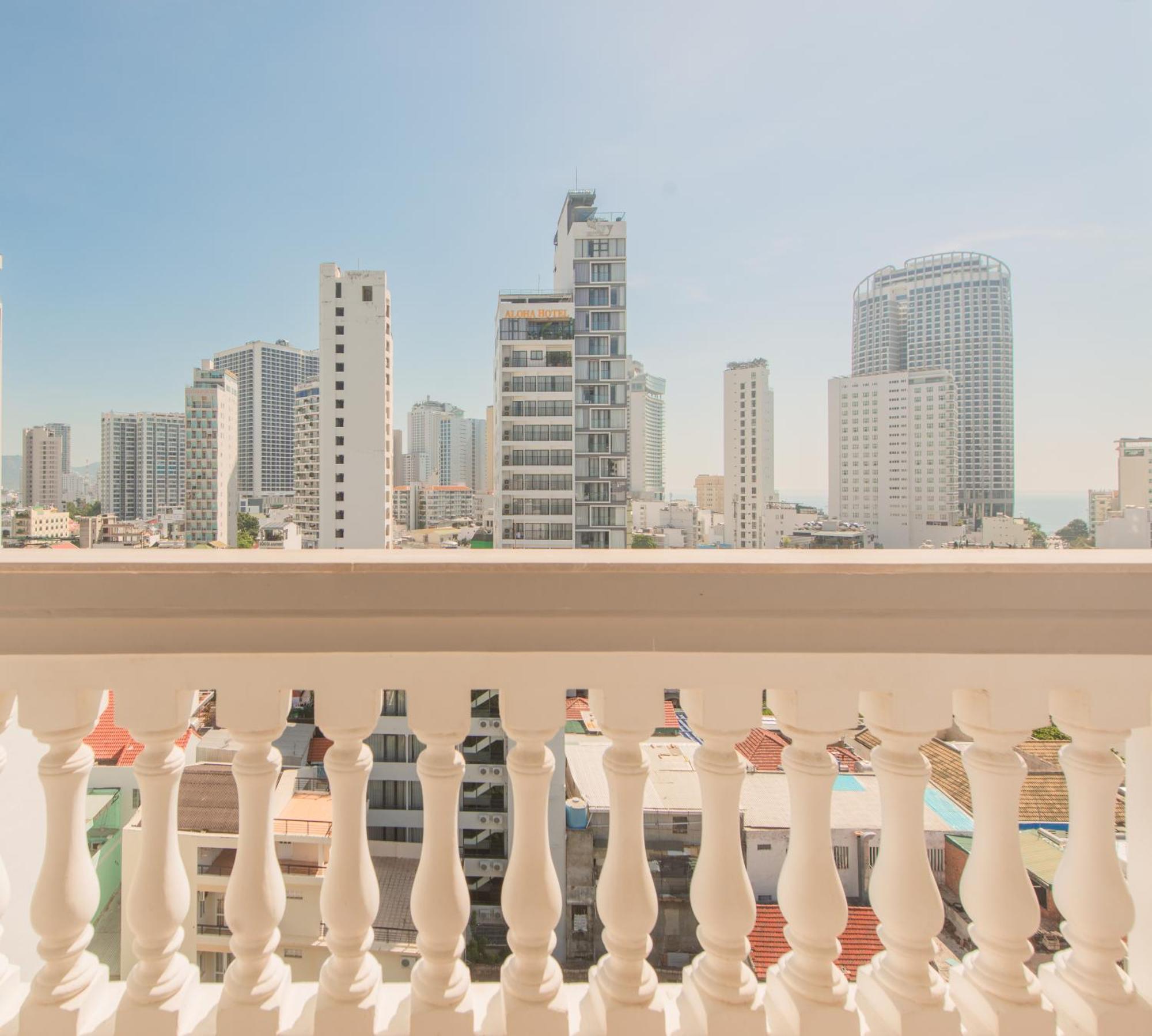 เซเว่น ซี โฮเต็ล แอนด์ อพาร์ตเมนต์ Hotel ญาจาง ภายนอก รูปภาพ